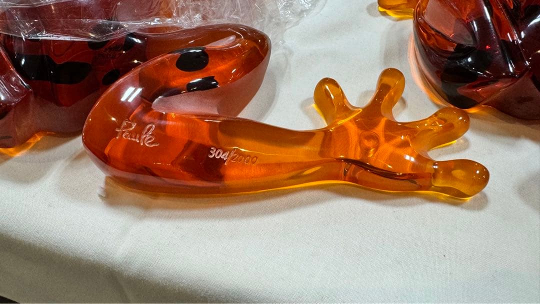 希少　限定　置物 カエル　樹脂　カエル アクリル　限定2000個