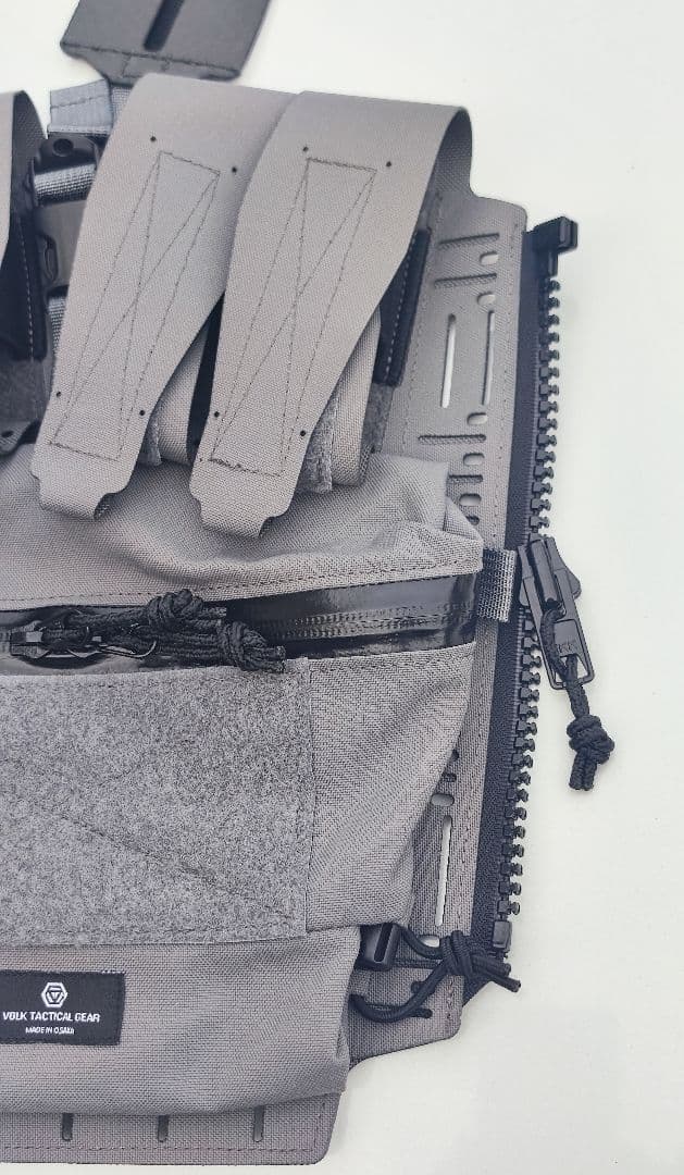 個人装備 VOLK ZIP-ON BACK PANEL V2 WG