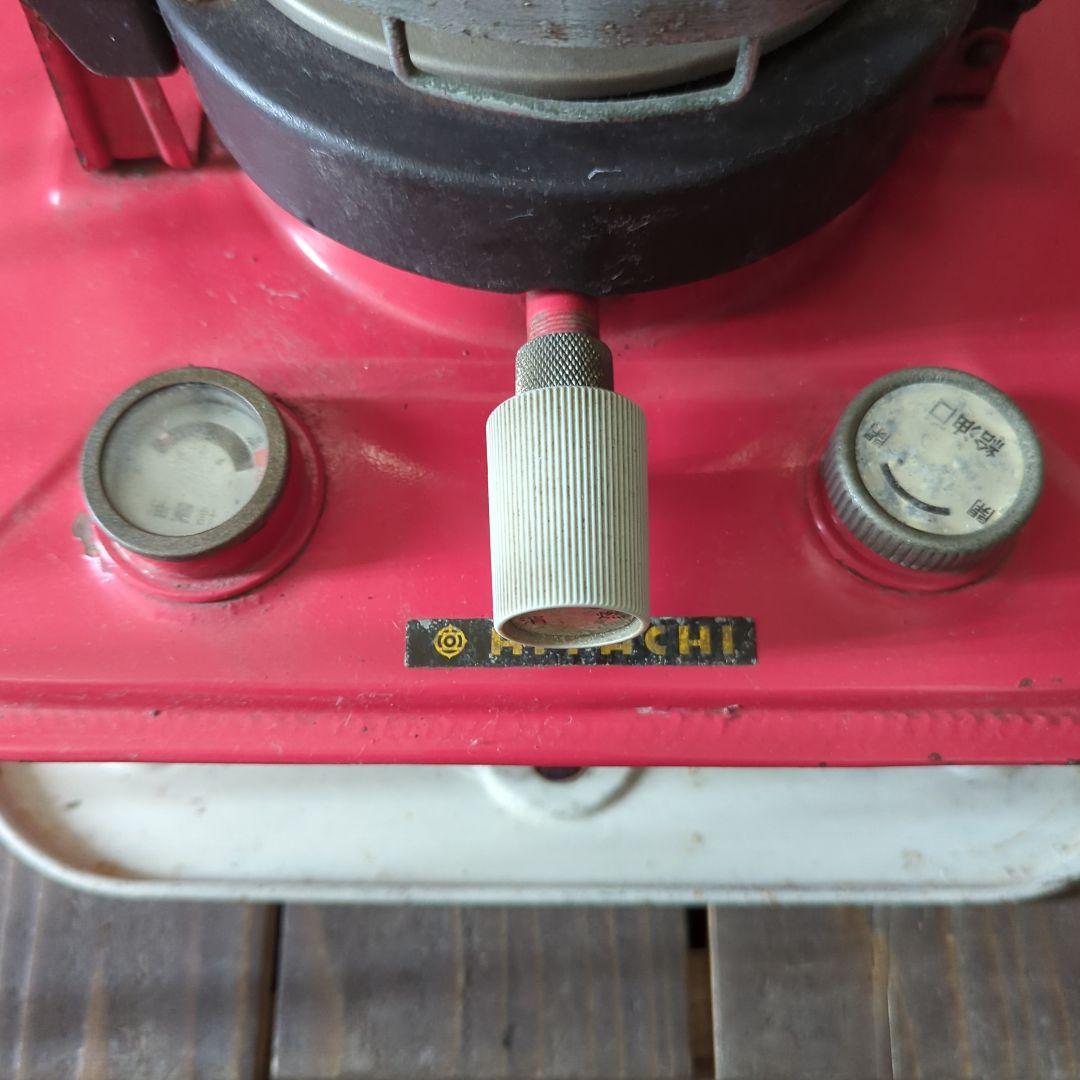 日立石油ストーブ 赤