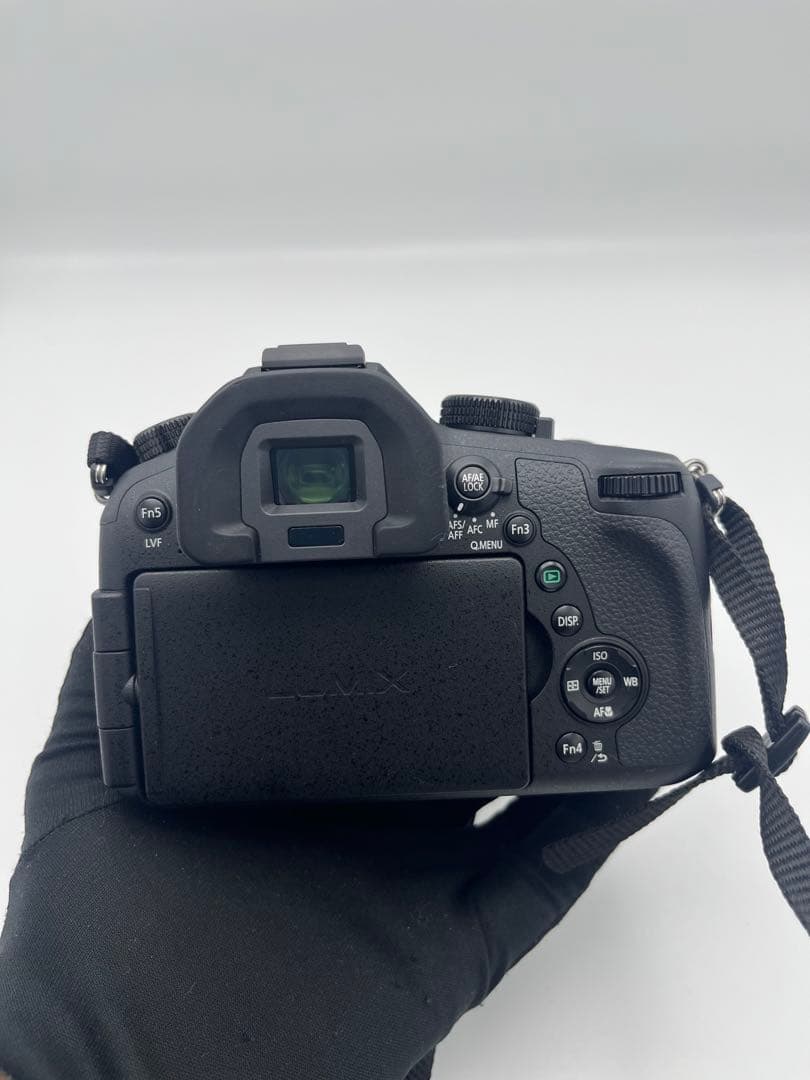 Panasonic DMC-FZ1000 4Kデジカメ 付属品充実