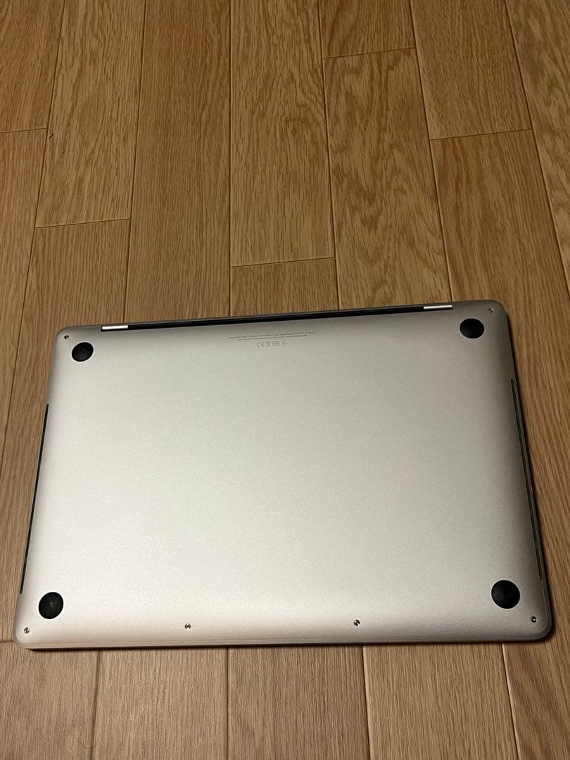 MacBook Pro13 2019 シルバー 128GB