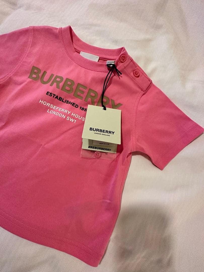 yk88Burberry バーバリーチルドレン　女の子Tシャツ　86cm