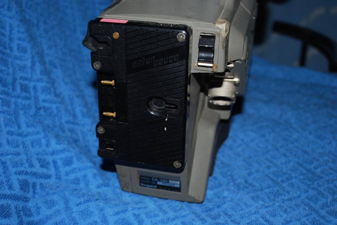 池上業務用カメラHC-390中古ジャンク品の出品です。