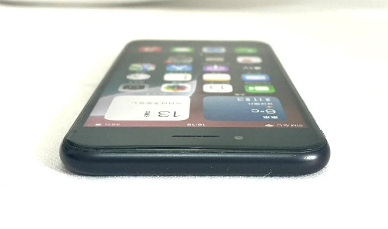 美品 Apple iPhoneSE 第2世代 256GB バッテリ残量80%