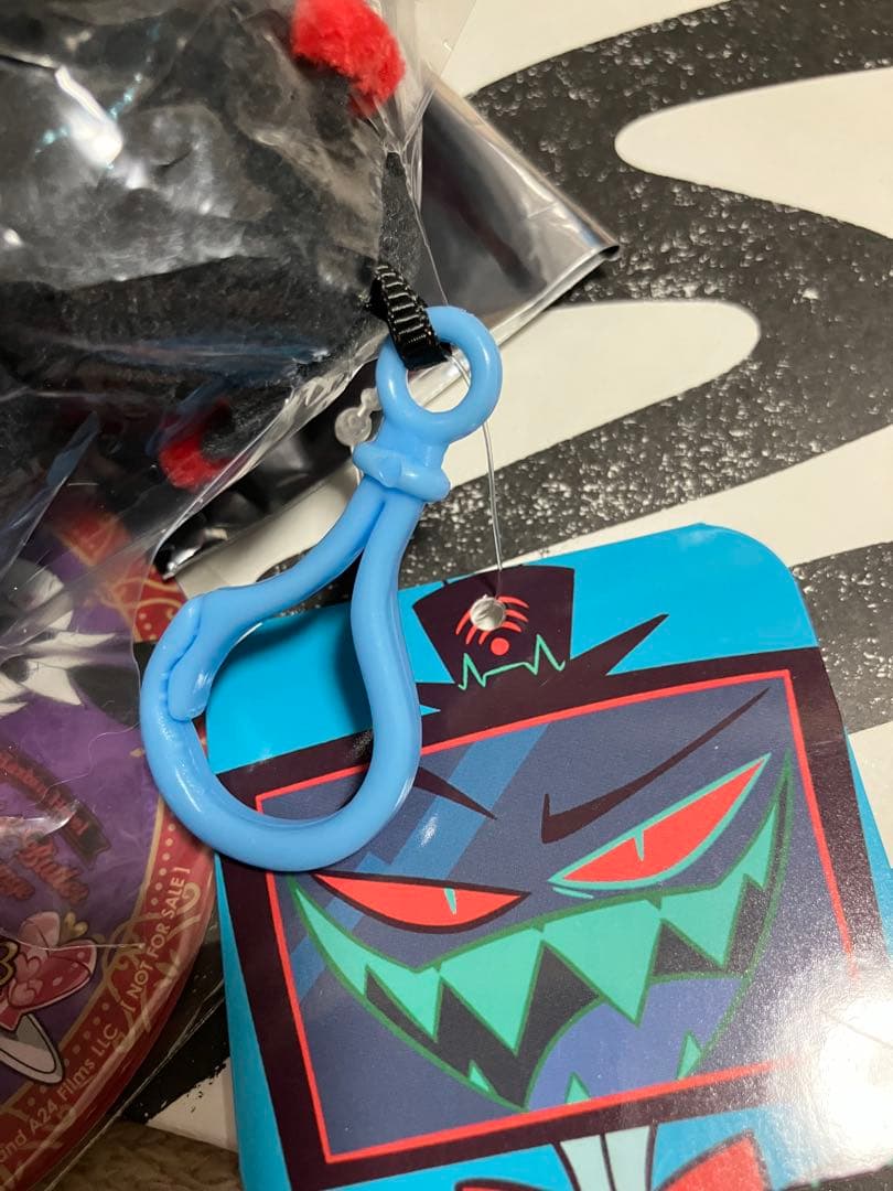 ハズビンホテル　おすわりマスコット　VOX 池袋　コラボカフェ　チームV VVV