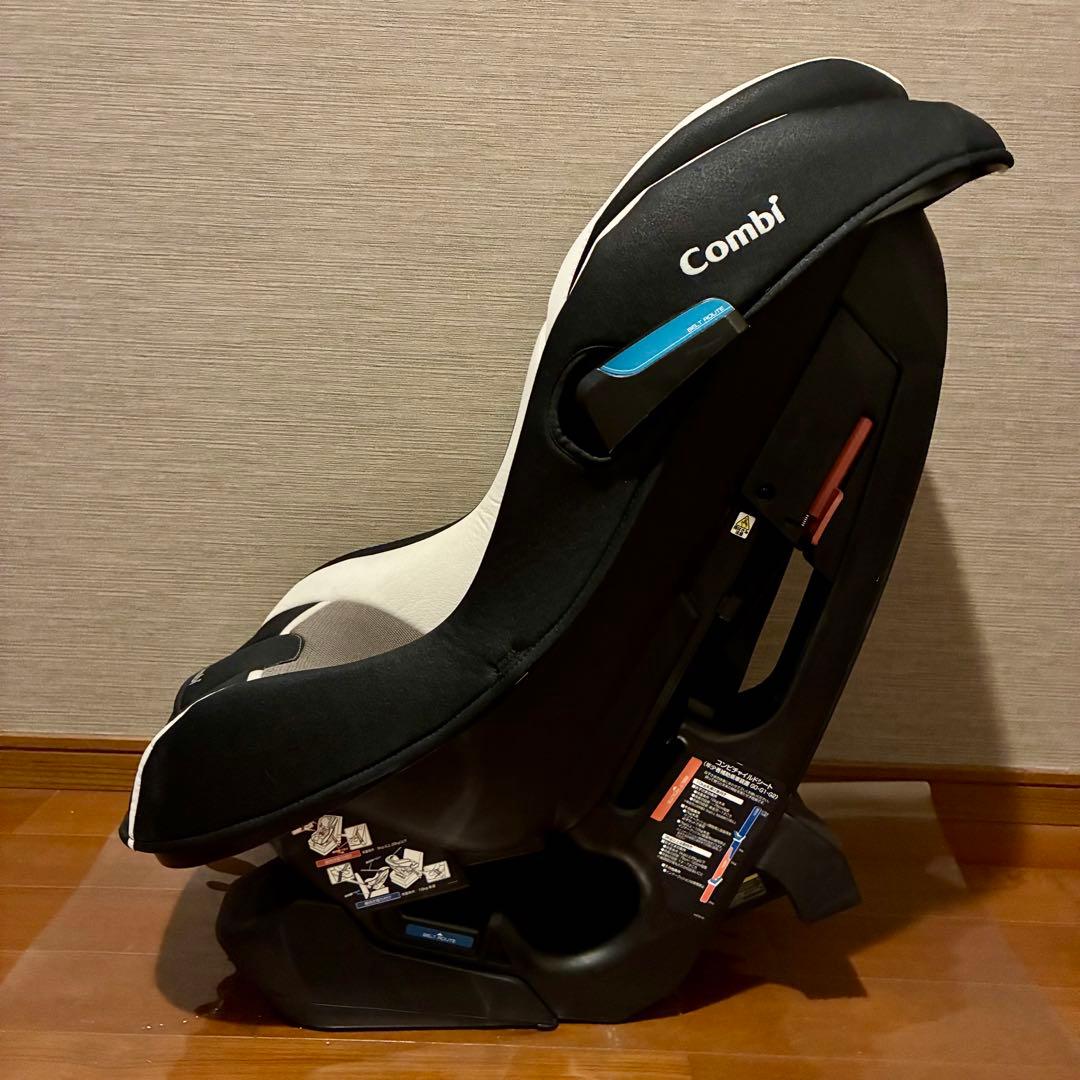 【極美品】コンビ マルゴットS トリノグレー チャイルドシート　シートベルト固定