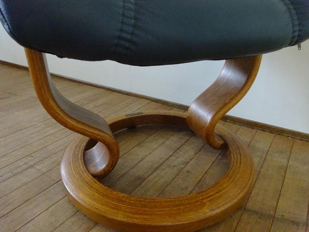 エコーネス　ストレスレス　オットマン　フットスツール　本革　北欧　ノルウェー