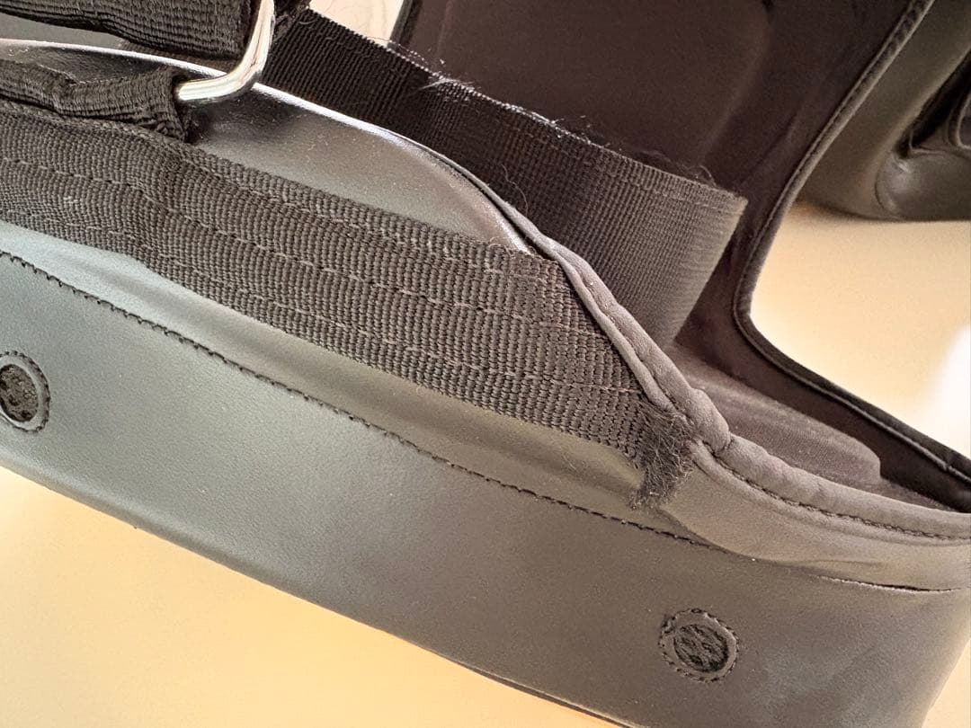 BODYMAKER ローキックガード ブラック×ゴールド