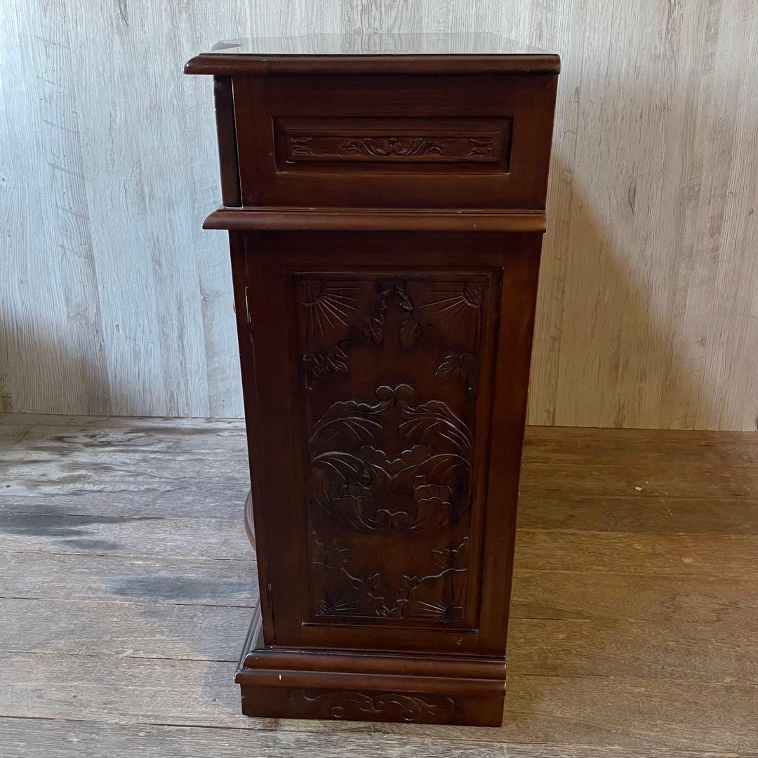 アンティーク調 コンソールキャビネット 木彫り 飾り棚 サイドボード