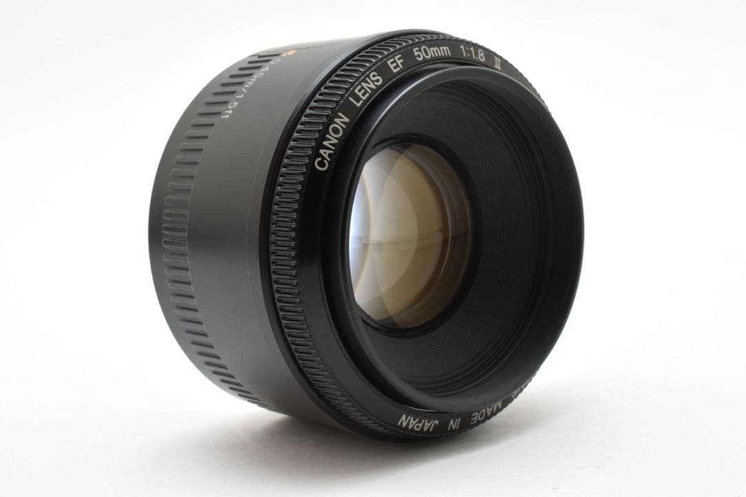 付属品付き キャノン 単焦点レンズ Canon EF 50mm F1.8 II