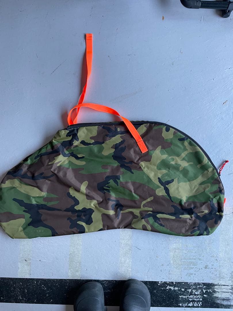 ストライダー　スポーツモデル　カバー付属　12インチ