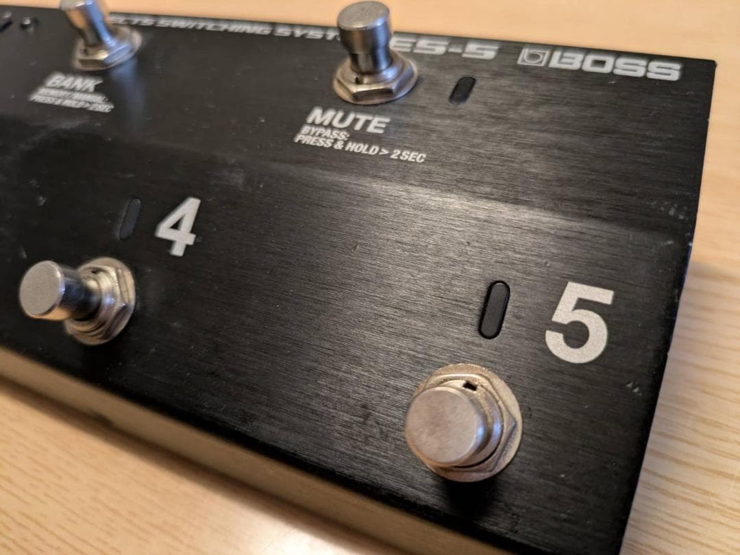 ギター BOSS ES-5 Effects Switching System