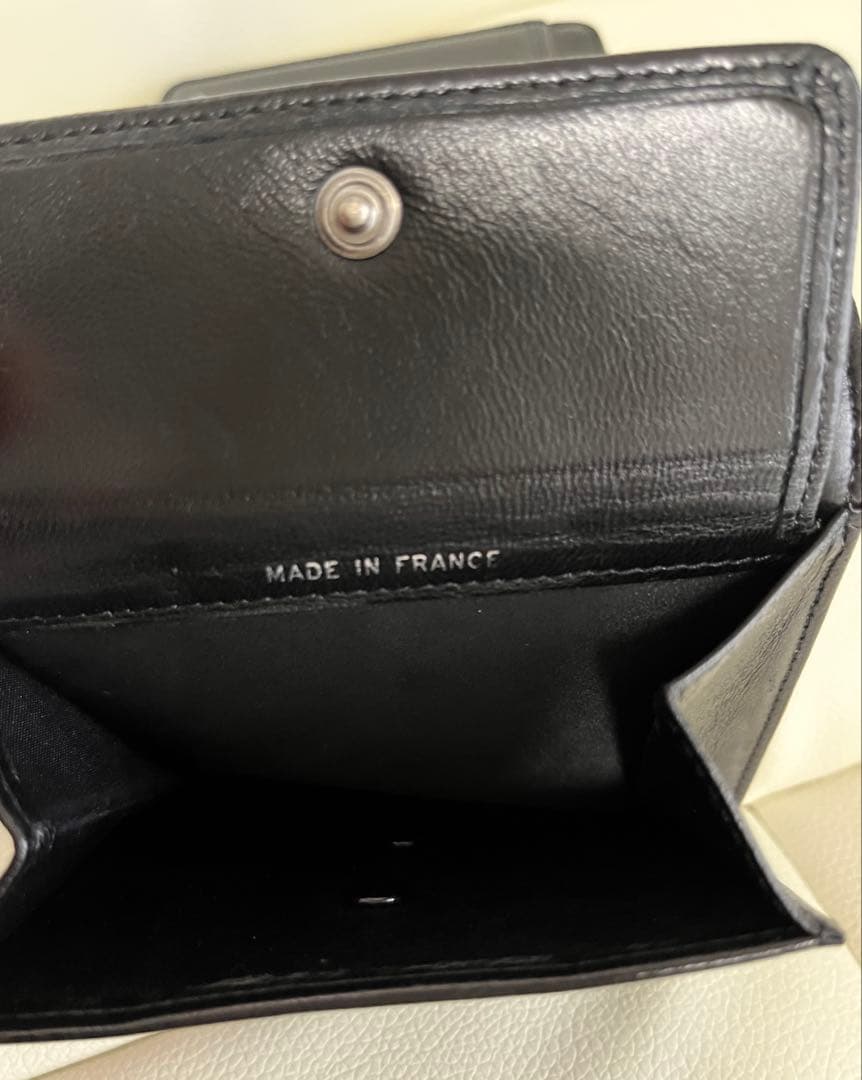 CHANEL 三つ折り財布　ブラック