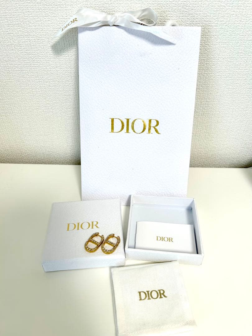 【未使用】Dior ディオールピアス