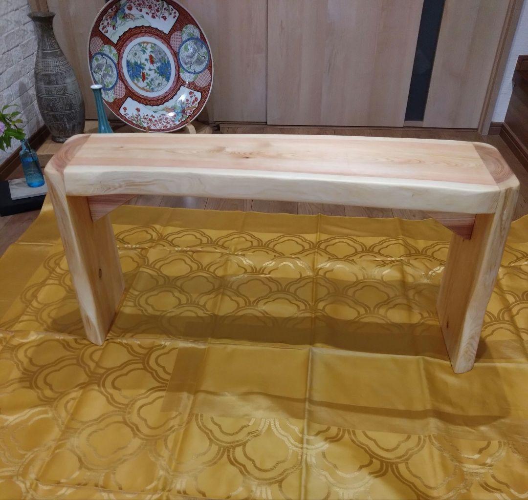 檜のベンチ（70）樹齢約70年、檜の原木の模様、年輪が綺麗ですよ❕脚も同じ檜❕