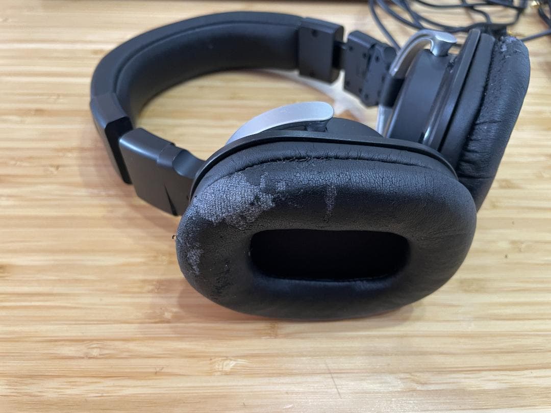 ヘッドホン YAMAHA HPH-MT8