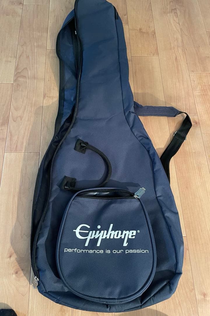 美品Epiphone Les Paul studio LT純正ケース、ストラップ