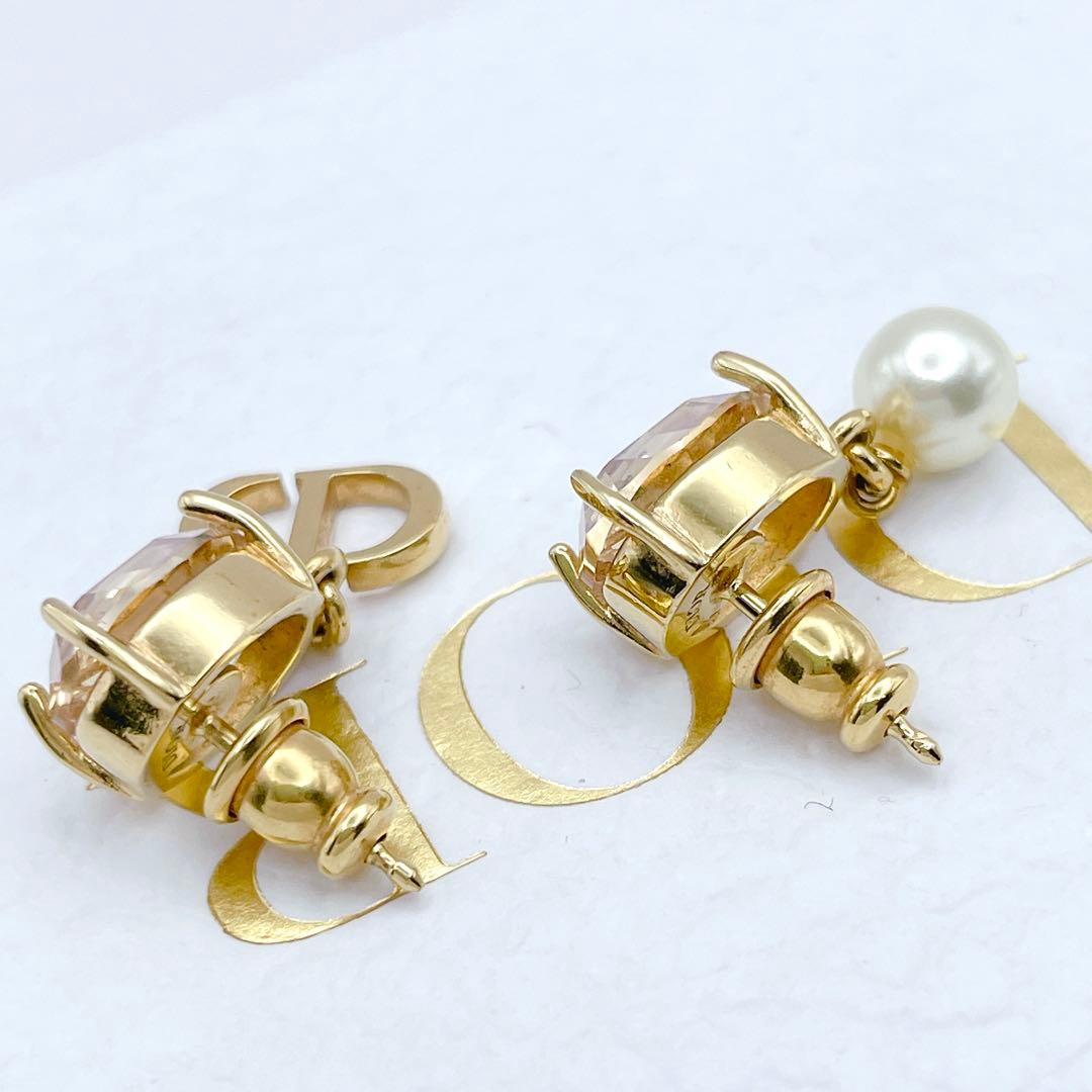 Christian Dior ピアス　CD NAVYストーン　パール　ゴールド