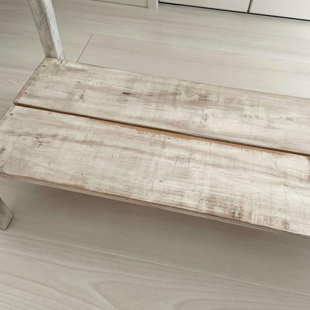 CAOLI LAになります シャビーな棚　机