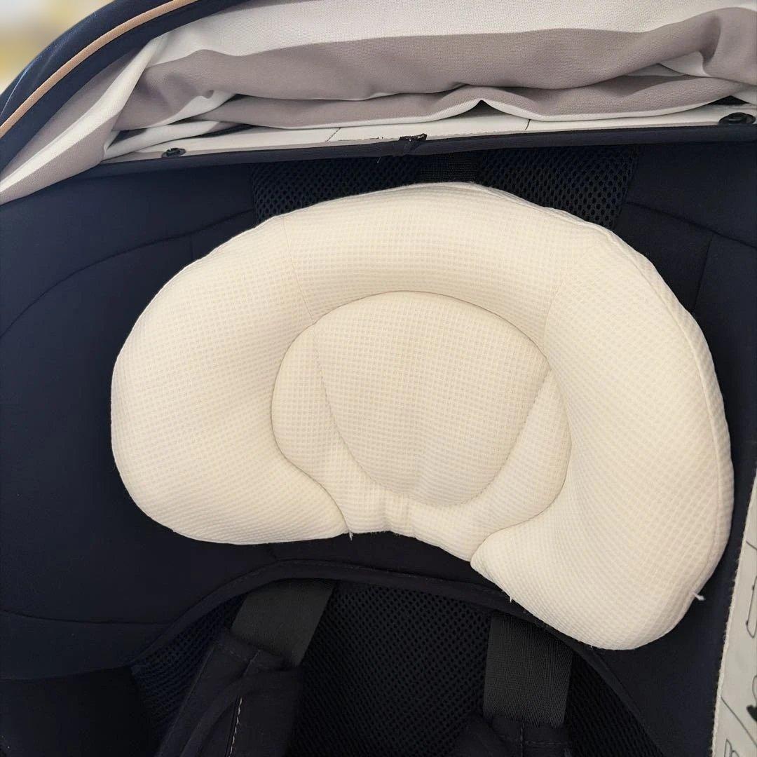 Combi チャイルドシート　クルムーブスマート　ISO-FIX ネイビー