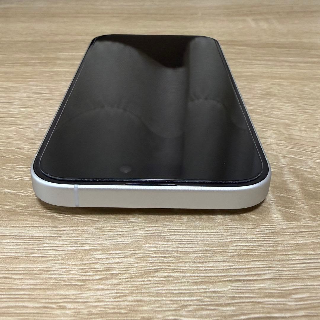【使用期間４か月！】iPhone16 128GB ホワイト