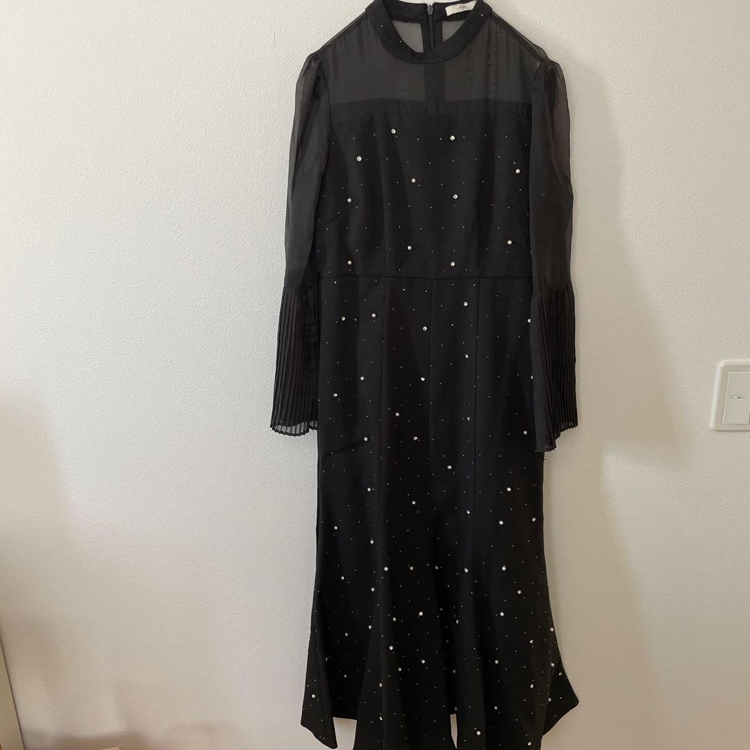 Leja パールビジュー付き透け感プリーツフレアスリーブビーズマーメイドドレス