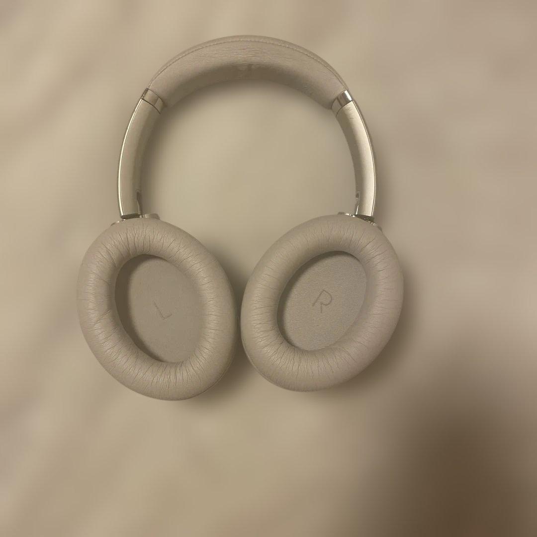 ヘッドホン JBL Tour One M2