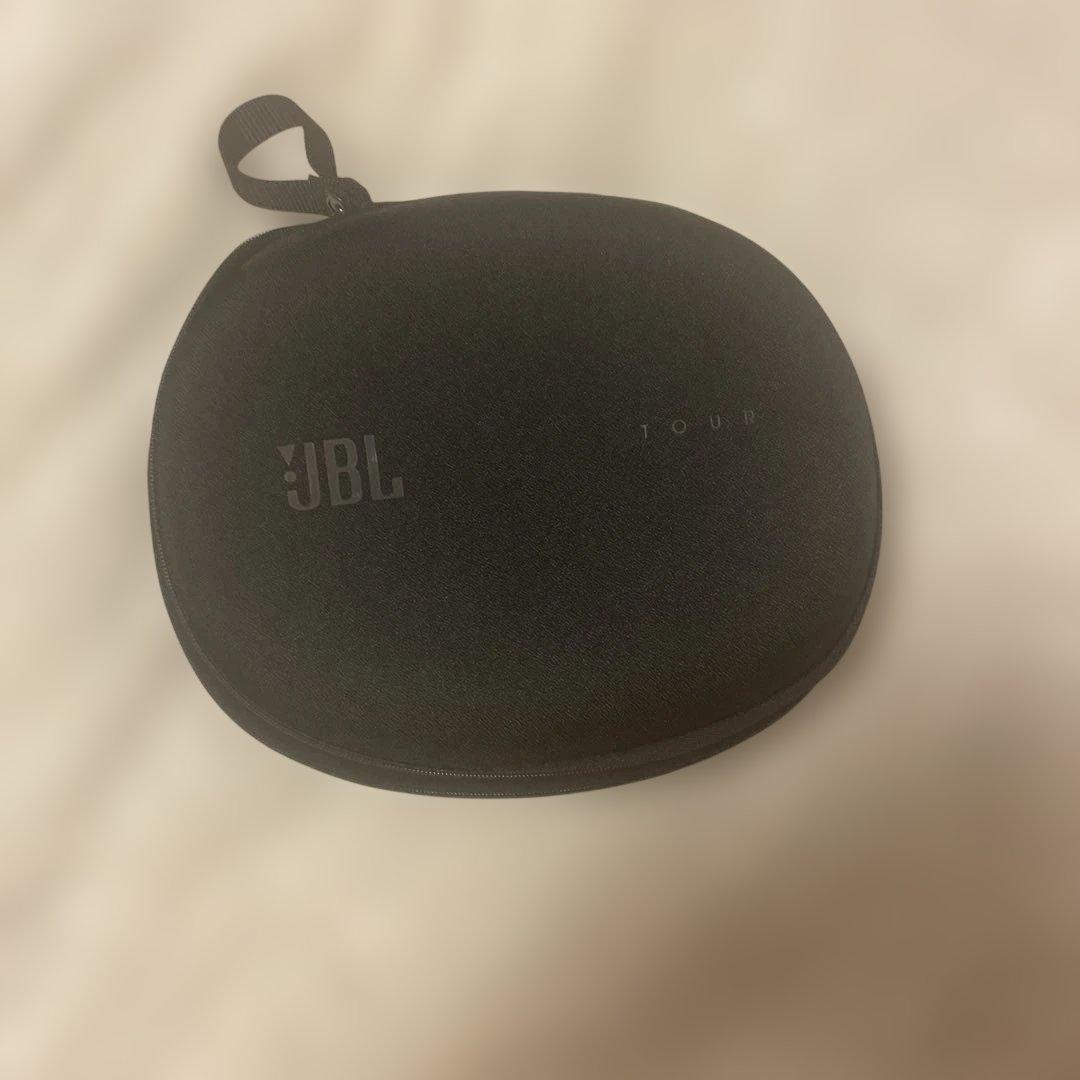 ヘッドホン JBL Tour One M2