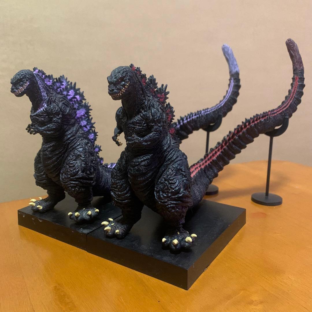 シン・ゴジラ　フィギュア 2体set
