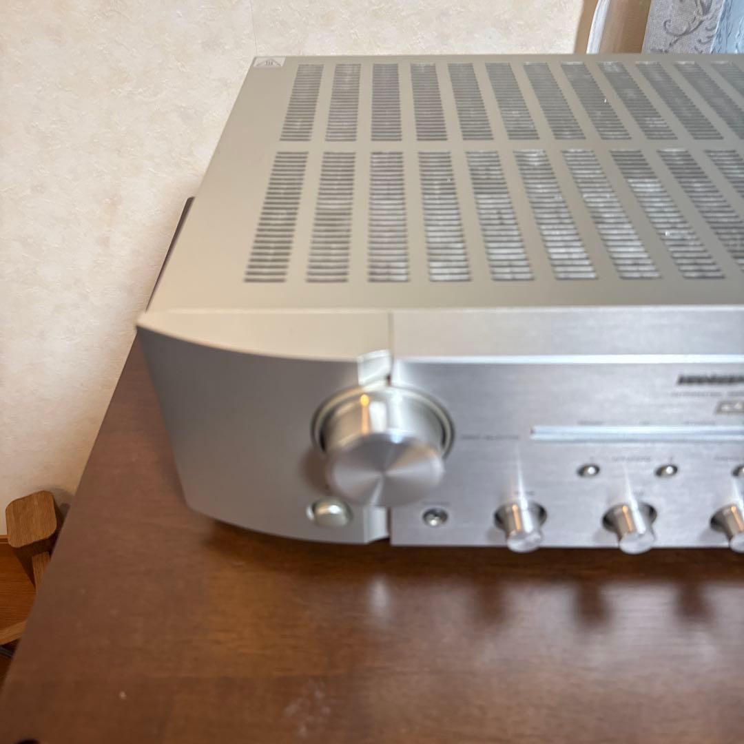 プリメインアンプ シルバー