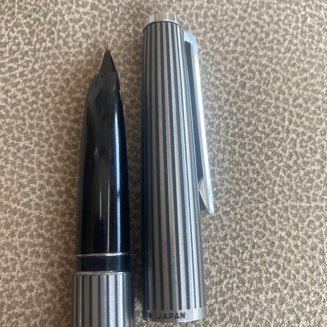 PILOT パイロット　 万年筆　CUSTOM カスタム ストライプ