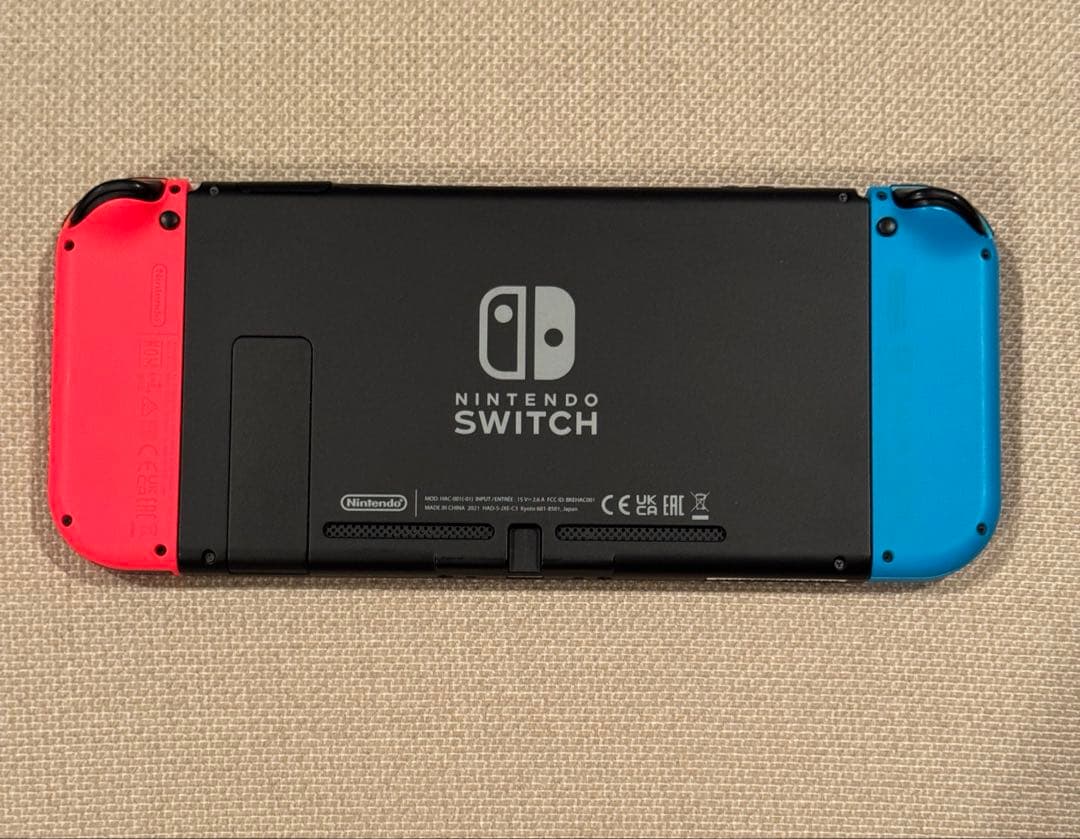 【美品】Nintendo Switch 本体 バッテリー強化版　付属品完備