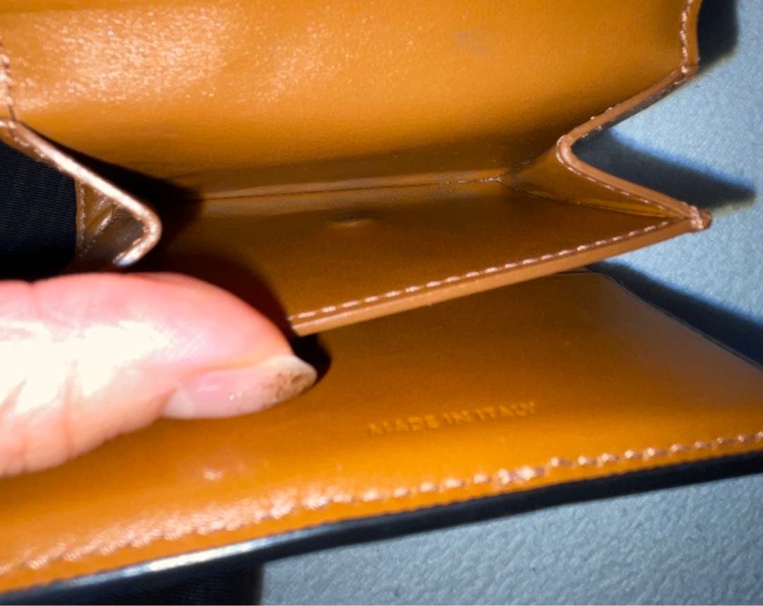 セリーヌ財布　トリンオフキャンバス&ラムスキン