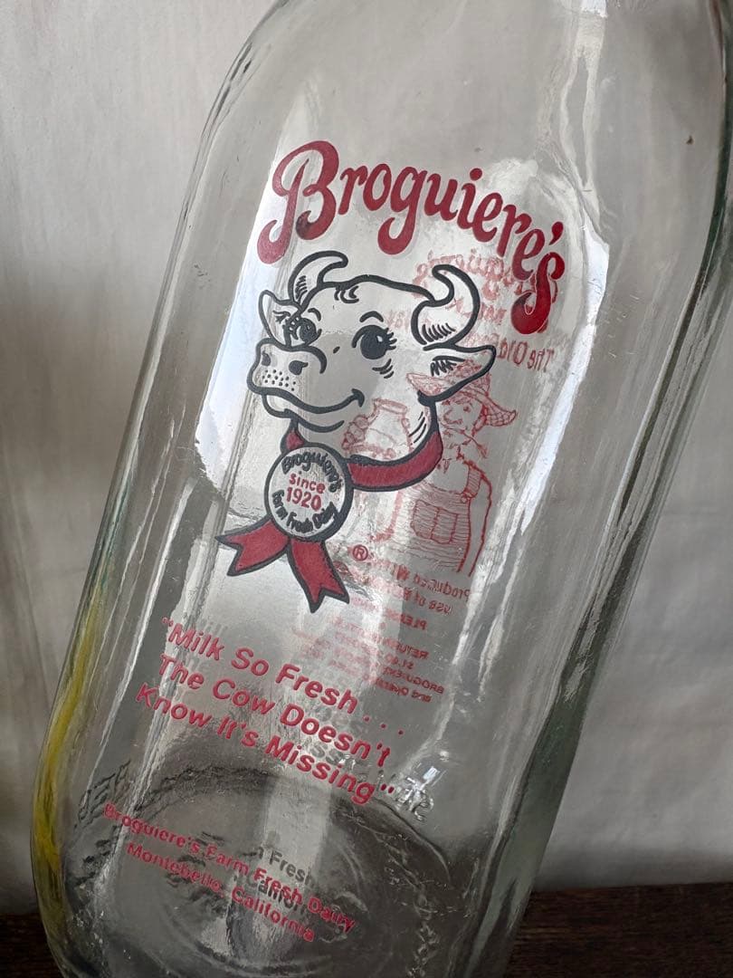 アメリカンビンテージBroqiere's Milk Bottle(キャップ付き)