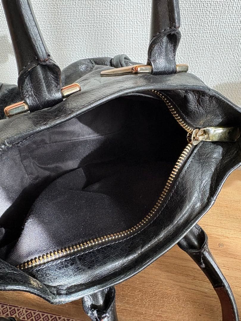 クロエ　ショルダーバッグ　ブラック