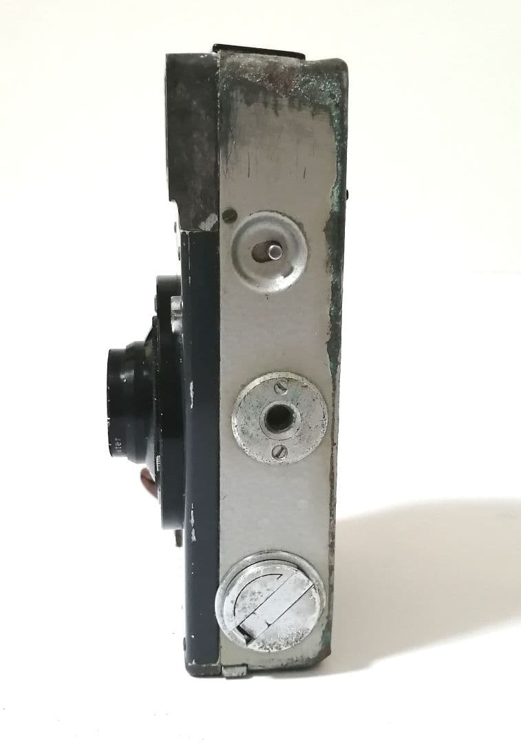 YASHICA　Rapide ヤシカハーフサイズフィルムカメラ　ラピード