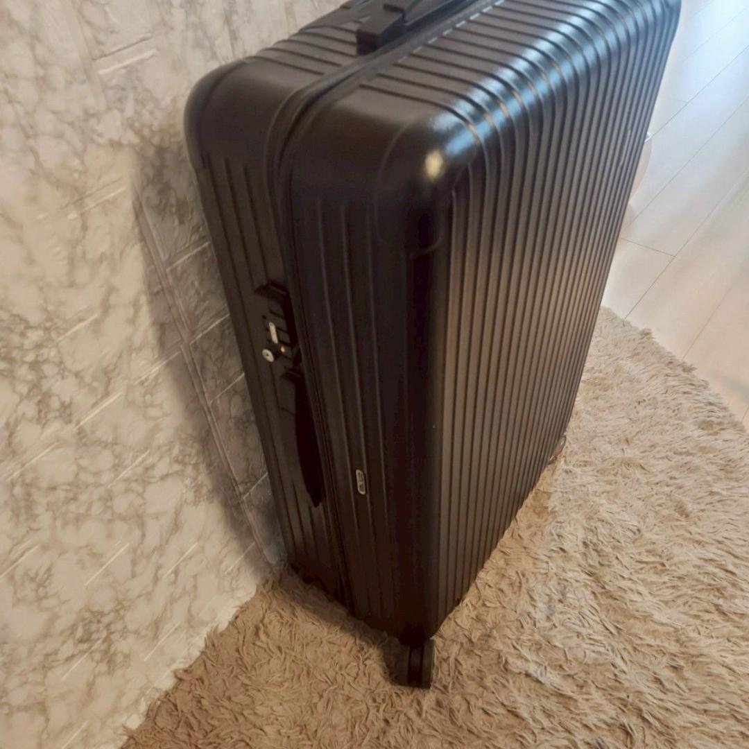 美品 RIMOWA リモワ スーツケース サルサ ブラック 4輪 104L