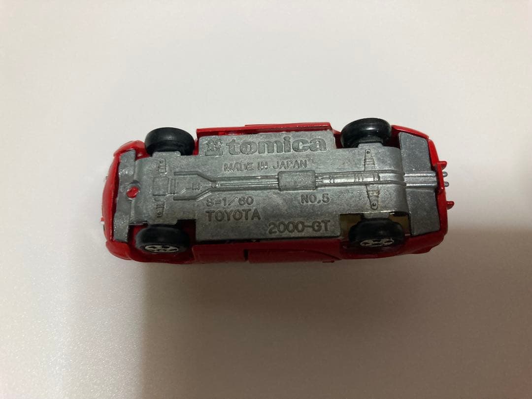 トミカ　黒箱　日本製　トヨタ2000GT 赤　1Aホイール