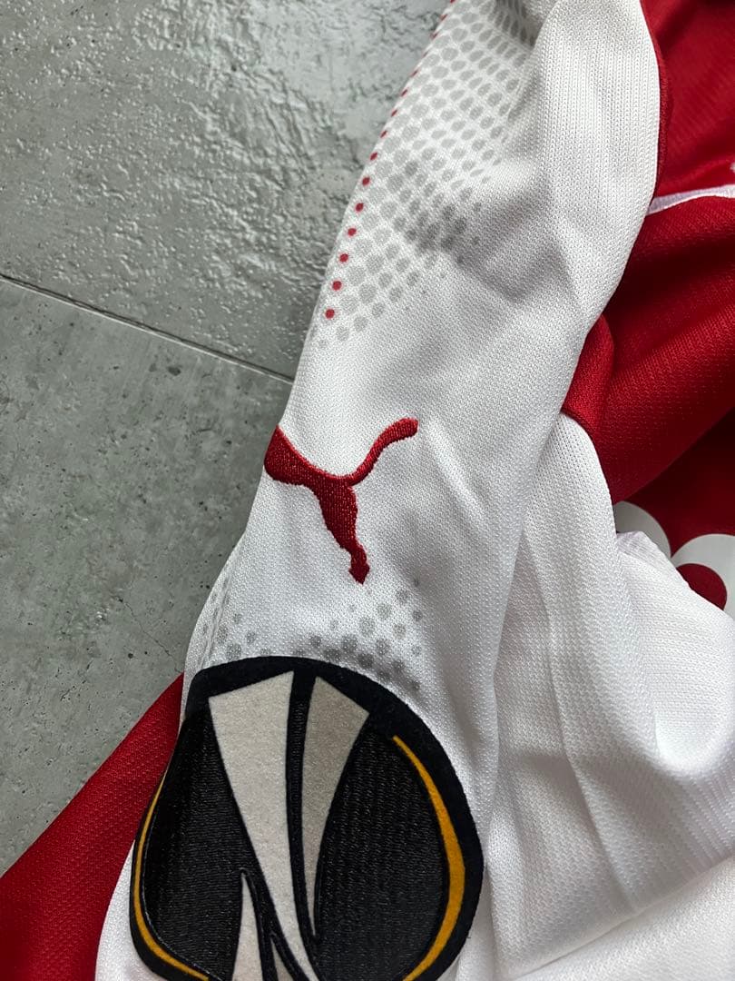 16-17 メストエジル　アーセナル　プーマ　長袖ホームユニフォーム