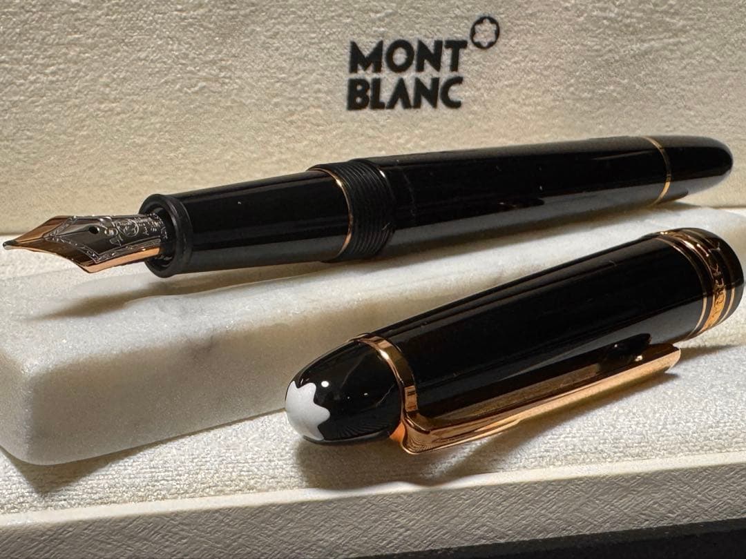 【新品未使用】モンブランローズゴールドコートマイスターシュテュック145 万年筆