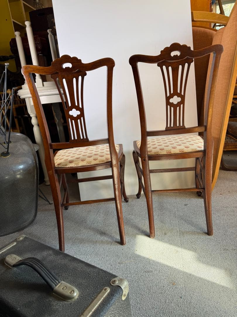 英国製 アンティーク ダイニングチェア 2脚 猫脚 透かし彫 クイーンアン様式
