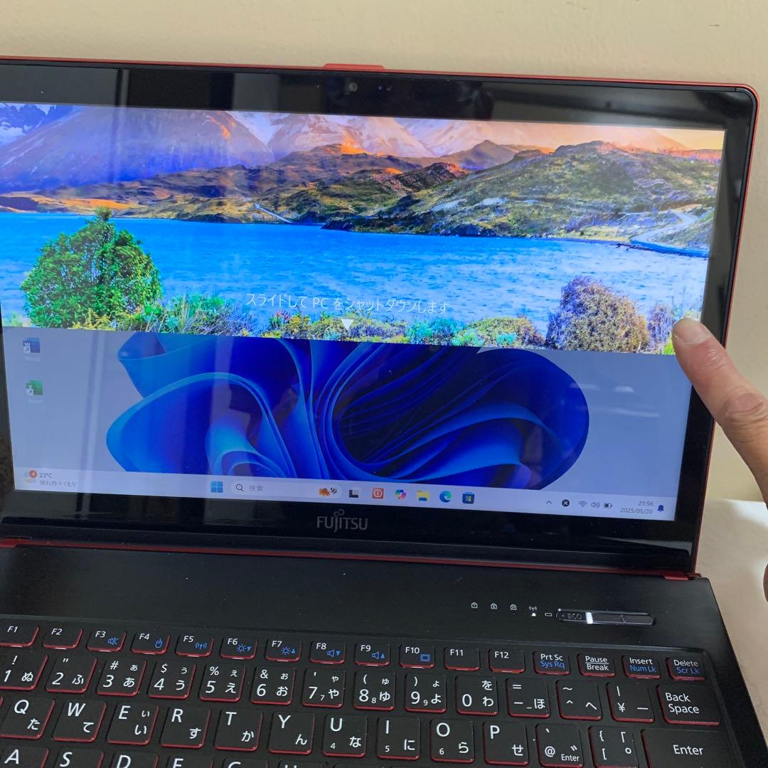 富士通タッチパネル付き i5/8GB 新品SSD 240GBoffice2024