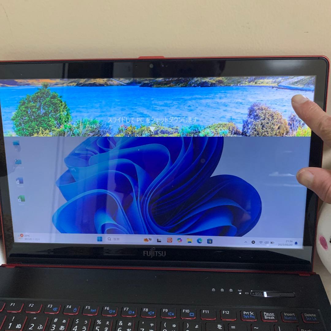 富士通タッチパネル付き i5/8GB 新品SSD 240GBoffice2024
