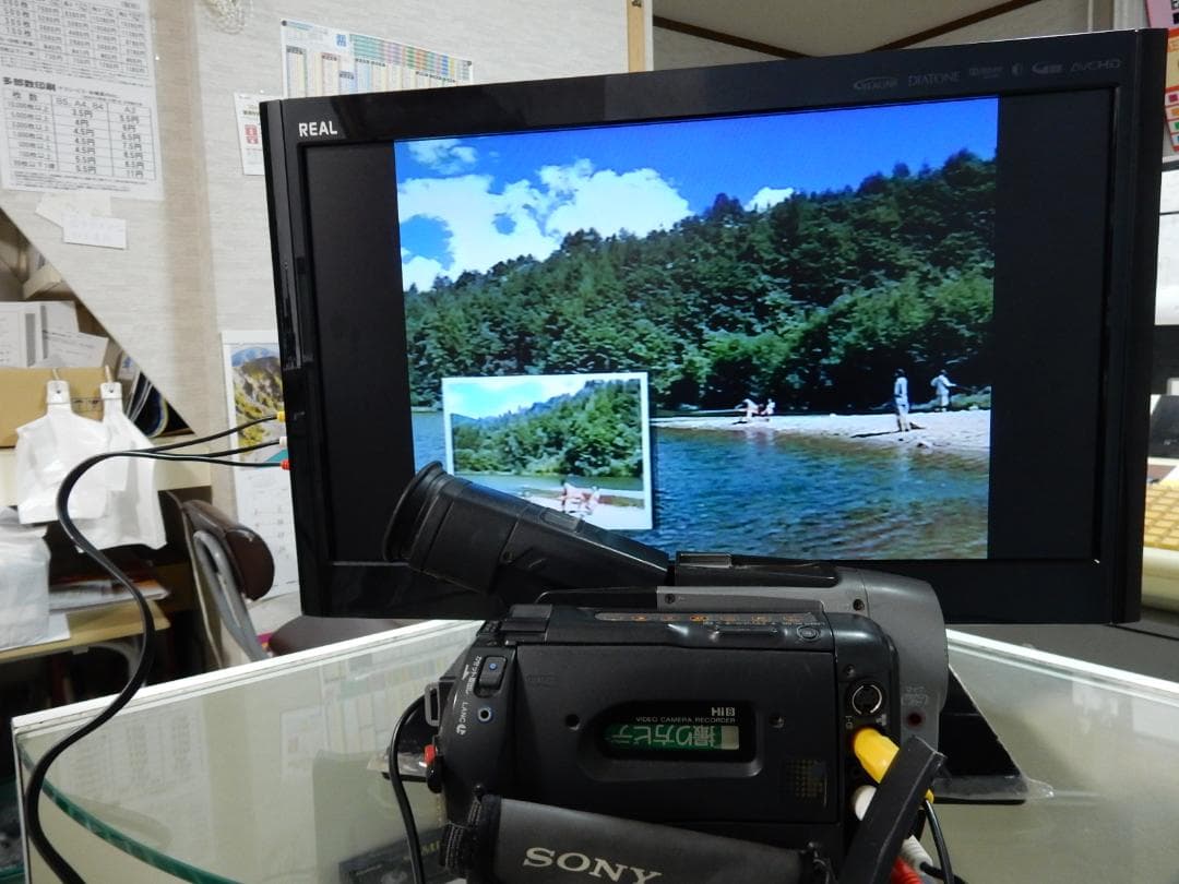 希少　大人気　訳有動作品　SONY　CCD-TRV92　ビデオカメラ8mmテープ