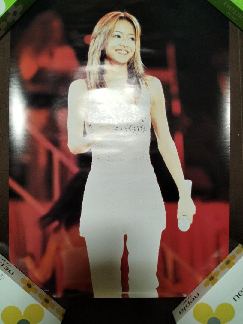 安室奈美恵　等身大ポスター