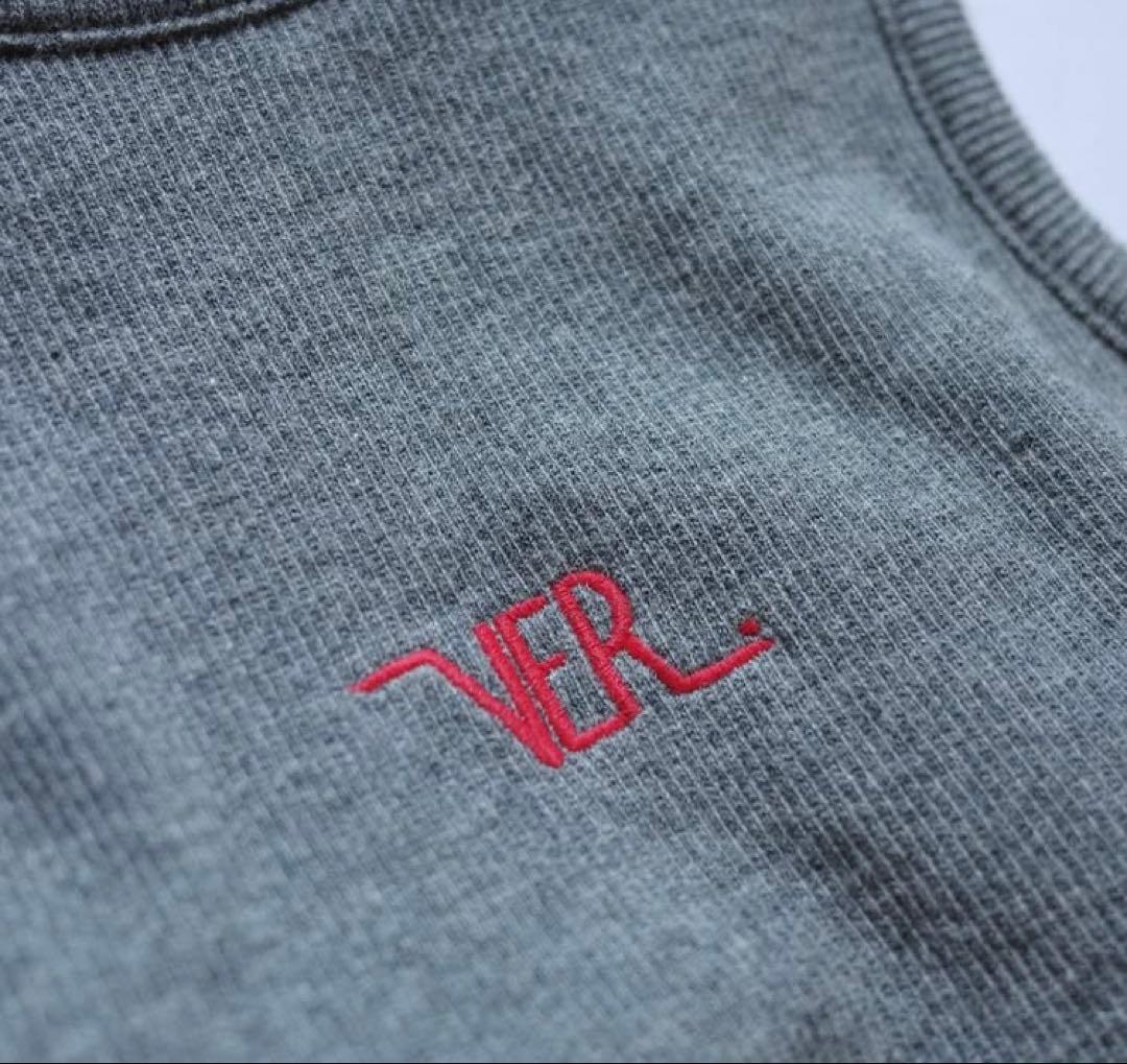 新品未使用　タンク　ブラトップ　グレー　クリスマス　ちゃぴさん　ジムウェア　M