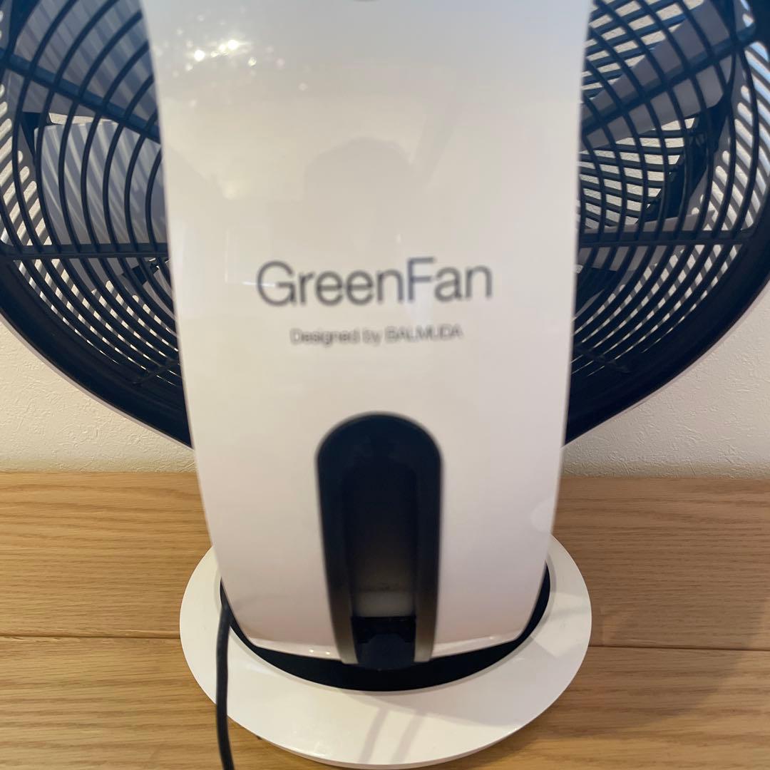 バルミューダーサーキュレーター　 ホワイト×ブラック FGF-3300