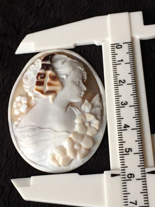 シェル三層カメオSOL チロ・ソルヴィーノ作ルース