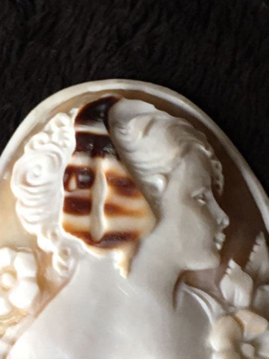 シェル三層カメオSOL チロ・ソルヴィーノ作ルース