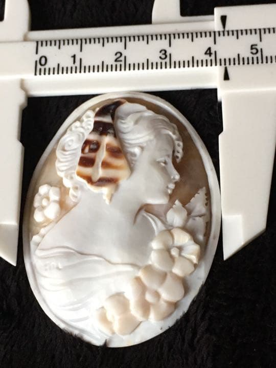 シェル三層カメオSOL チロ・ソルヴィーノ作ルース